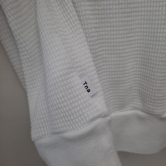 Aritzia TNA Canal Half Zip Thermal Waffle Knit Sweater - Picture 8 of 9